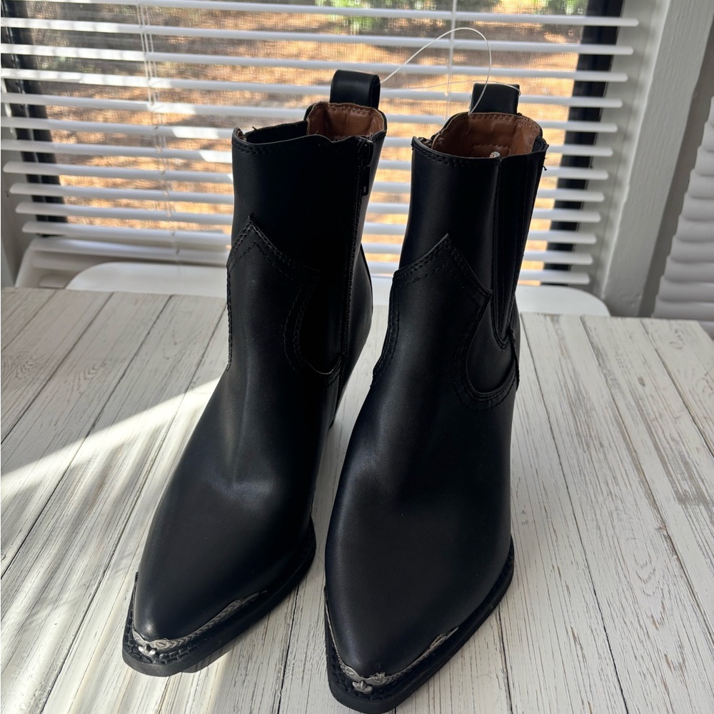 Black Ankle Boots